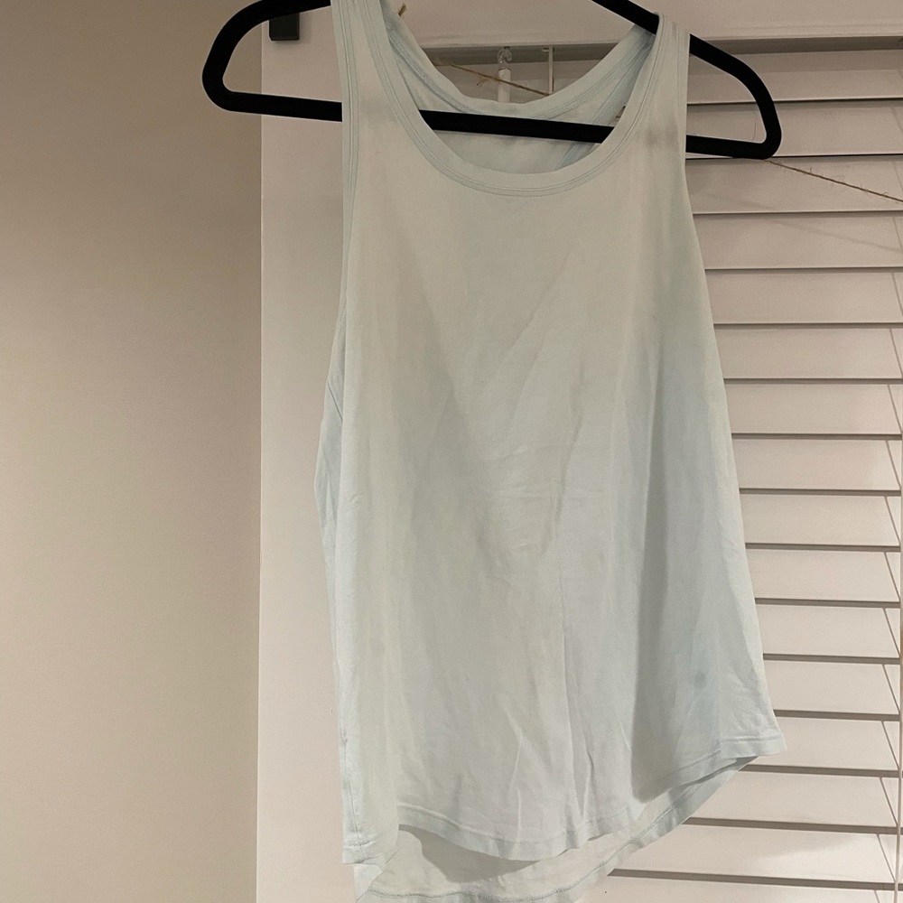 Lululemon tank